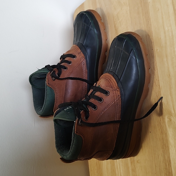 Bass Duck Shoes Size 6 Rain Boots Snow Hunter Green Lace Up - Picture 3 of 9